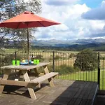 Halsteads: Peaceful Location, Stunning Views Vakantiehuis Soutergate
