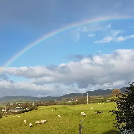 Halsteads: Peaceful Location, Stunning Views Holiday home